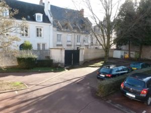 Tours Tertiaire implantation des services académiques
